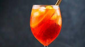 Aperol Spritz — Momento Lungotevere